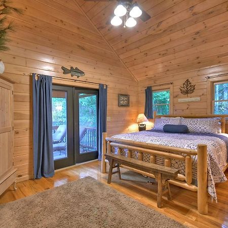 Aska Adventure Lodge บลูริดจ์ ภายนอก รูปภาพ